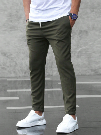 Men's Woven Jogger Pants with Drawstring Waist and Side Pockets 2