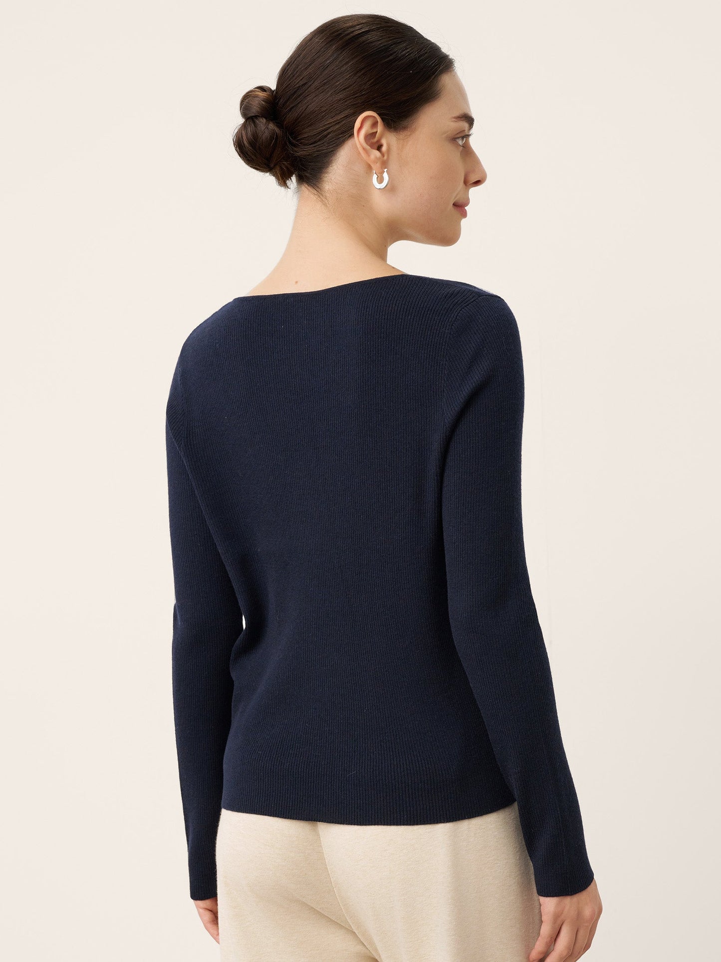 Merino Wool Knot Detail Asymmetric Cutout Top QUINNLEY 1
