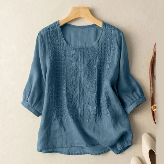 Mia | Elegant White Cotton Blouse with Three-Quarter Sleeves 2