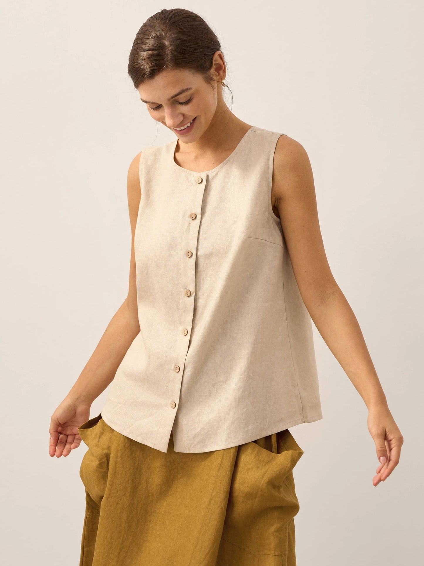 Mia | Elegant White Linen Women's Tank Top 10