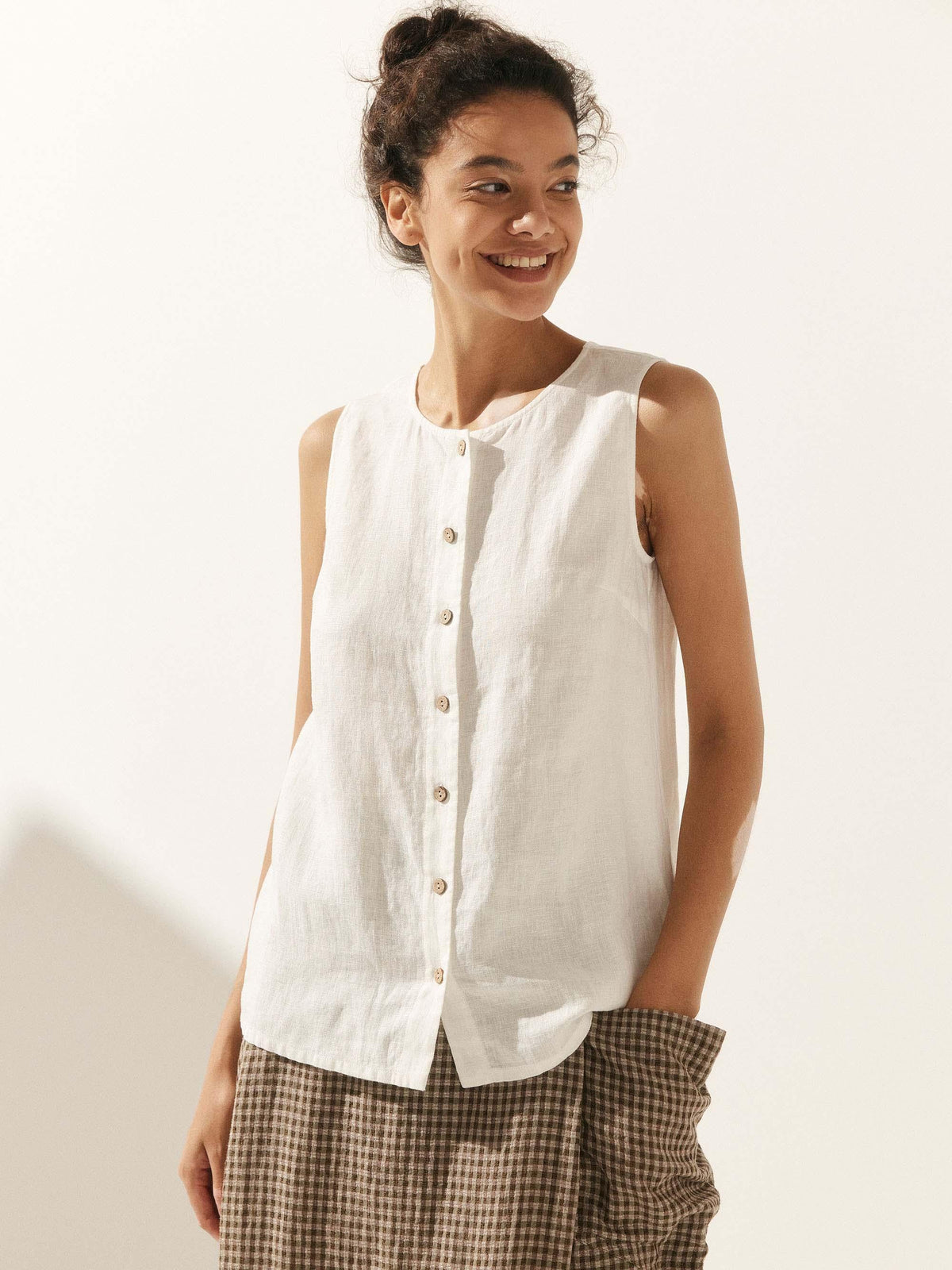 Mia | Elegant White Linen Women's Tank Top 6
