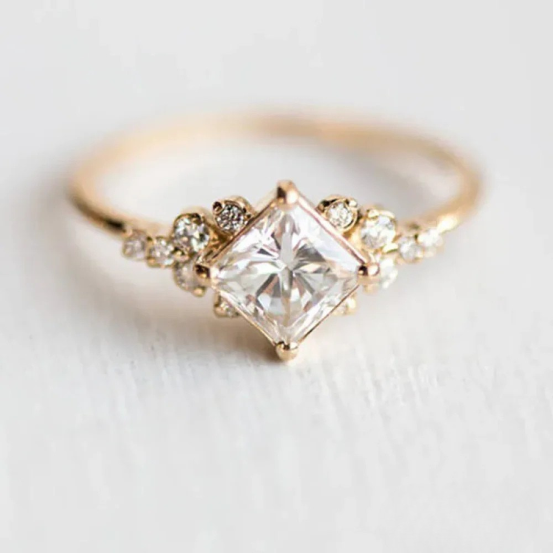 Regal Elegance Ring 0