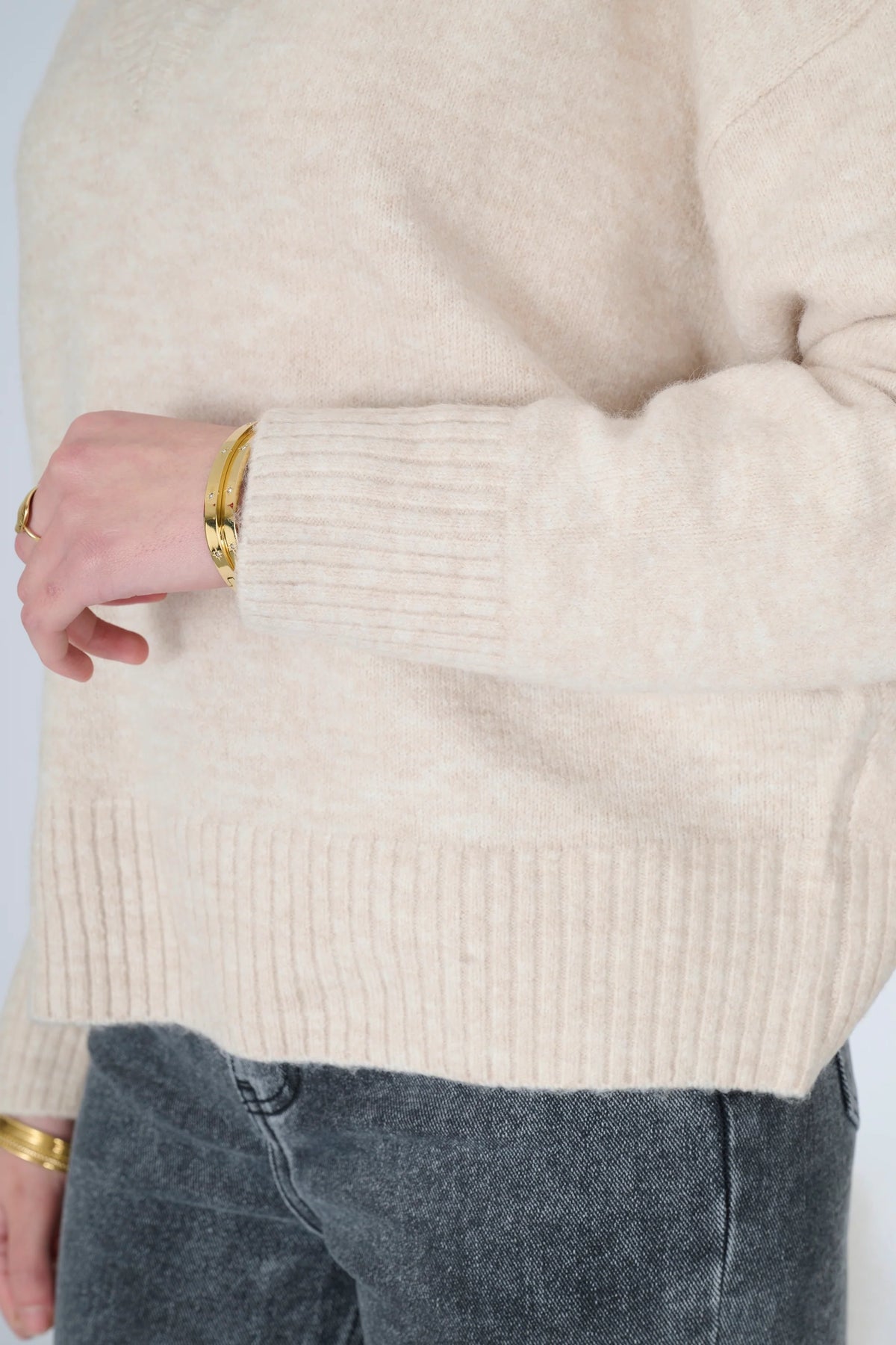 Riri sweater 3