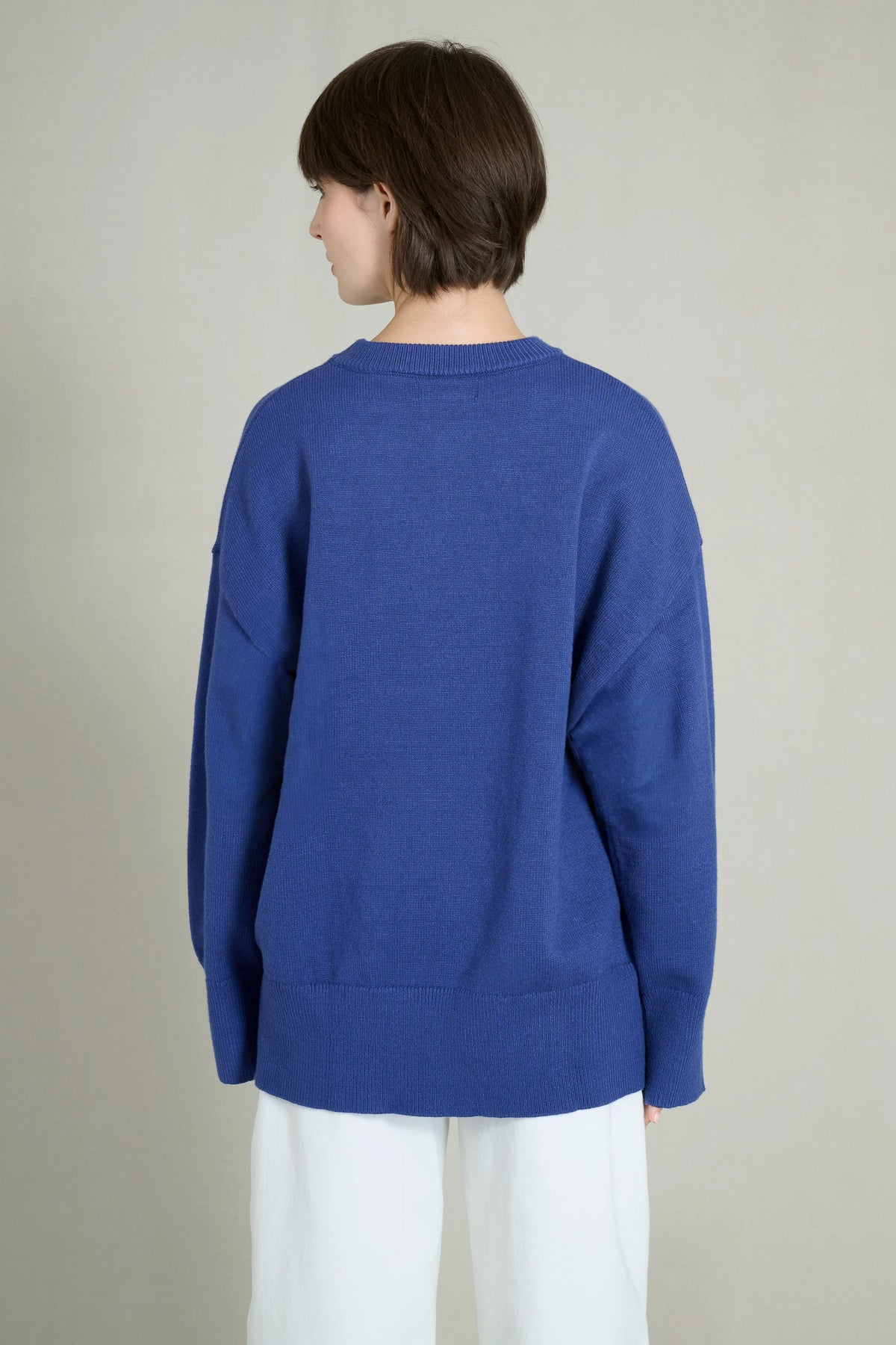 Royal blue oversized crew neck chunky knit sweater 3