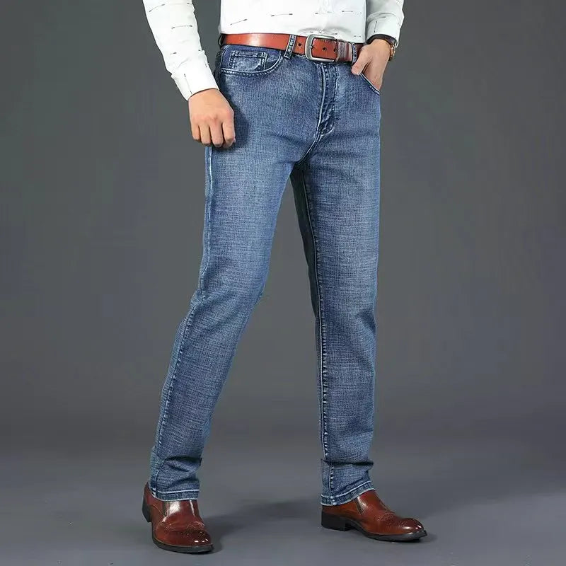 Essential Men's Classic Straight Jeans