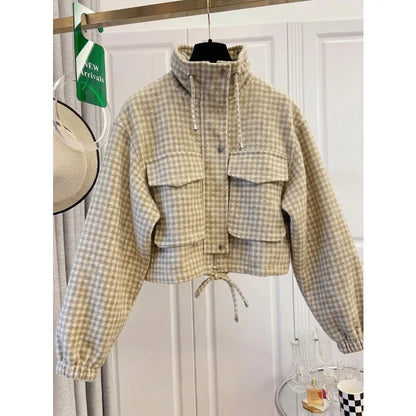 Effortless Style Plaid Cropped Jacket