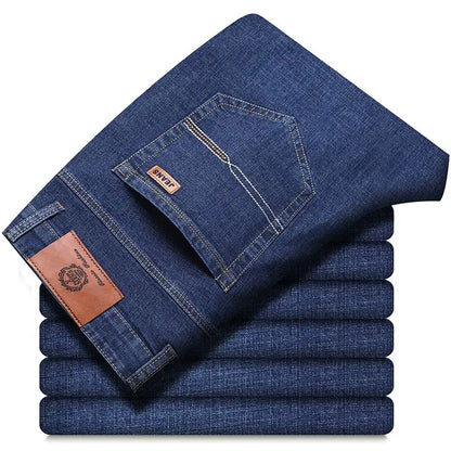 Essential Men's Classic Straight Jeans