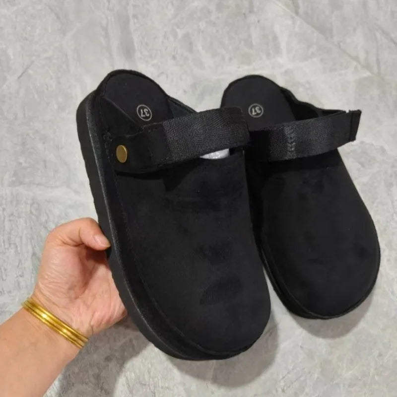 Effortless Summer Style Slippers