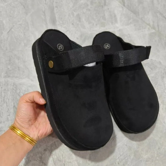Effortless Summer Style Slippers