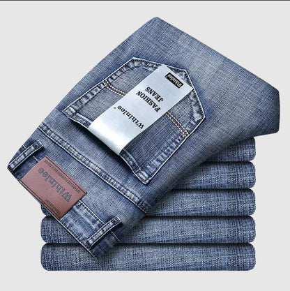 Essential Men's Classic Straight Jeans