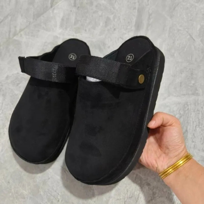 Effortless Summer Style Slippers