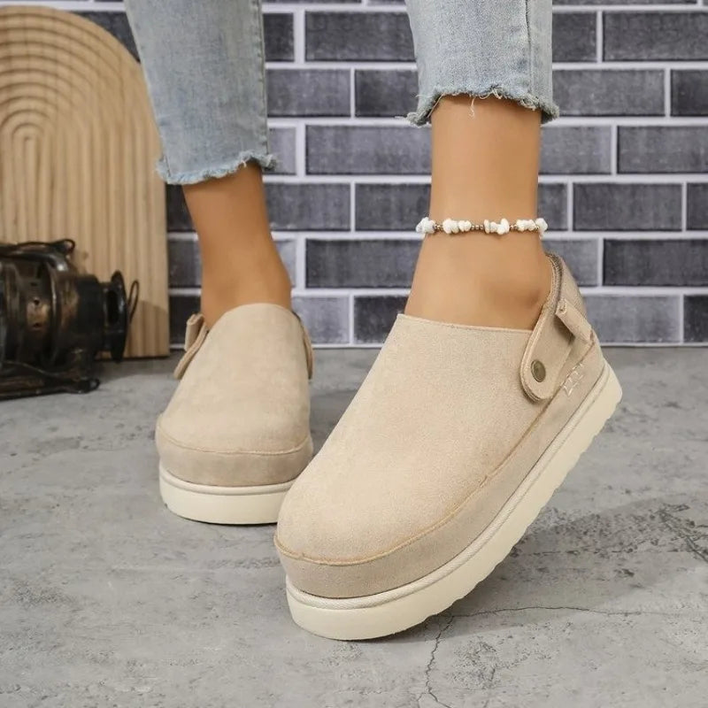 Effortless Summer Style Slippers