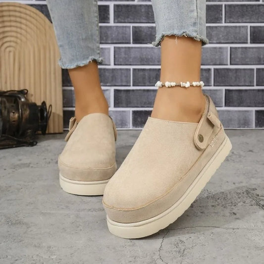 Effortless Summer Style Slippers