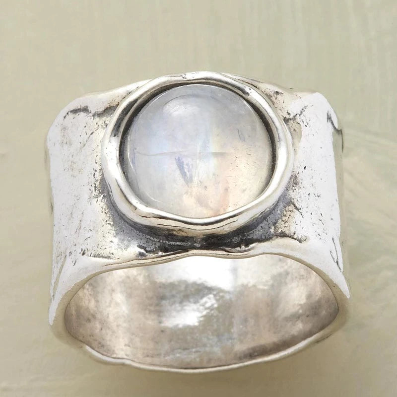 Silver Ring with Moonstone 0