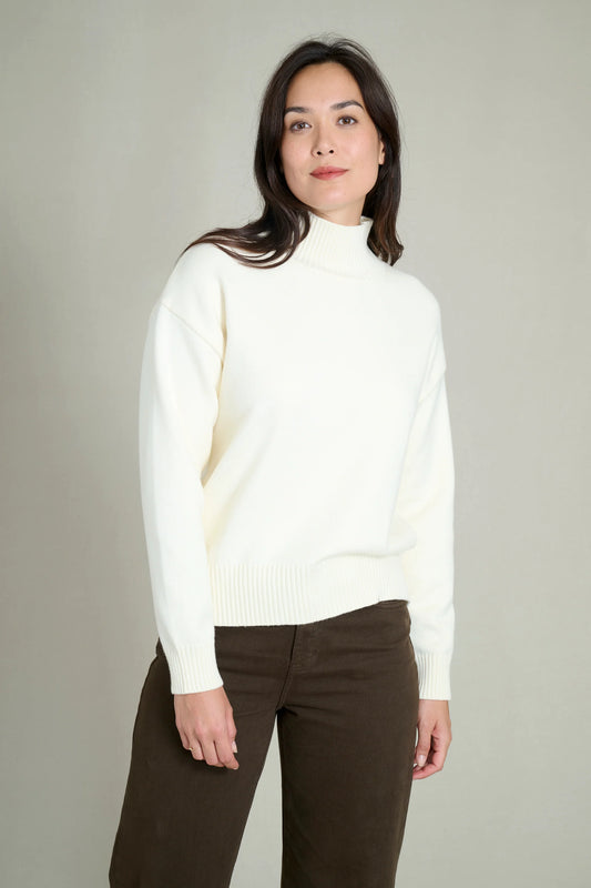 Soft and warm cream high-neck sweater 0