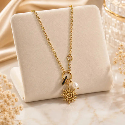 Solar Charm Pearl Necklace - 18K Gold Plated 4