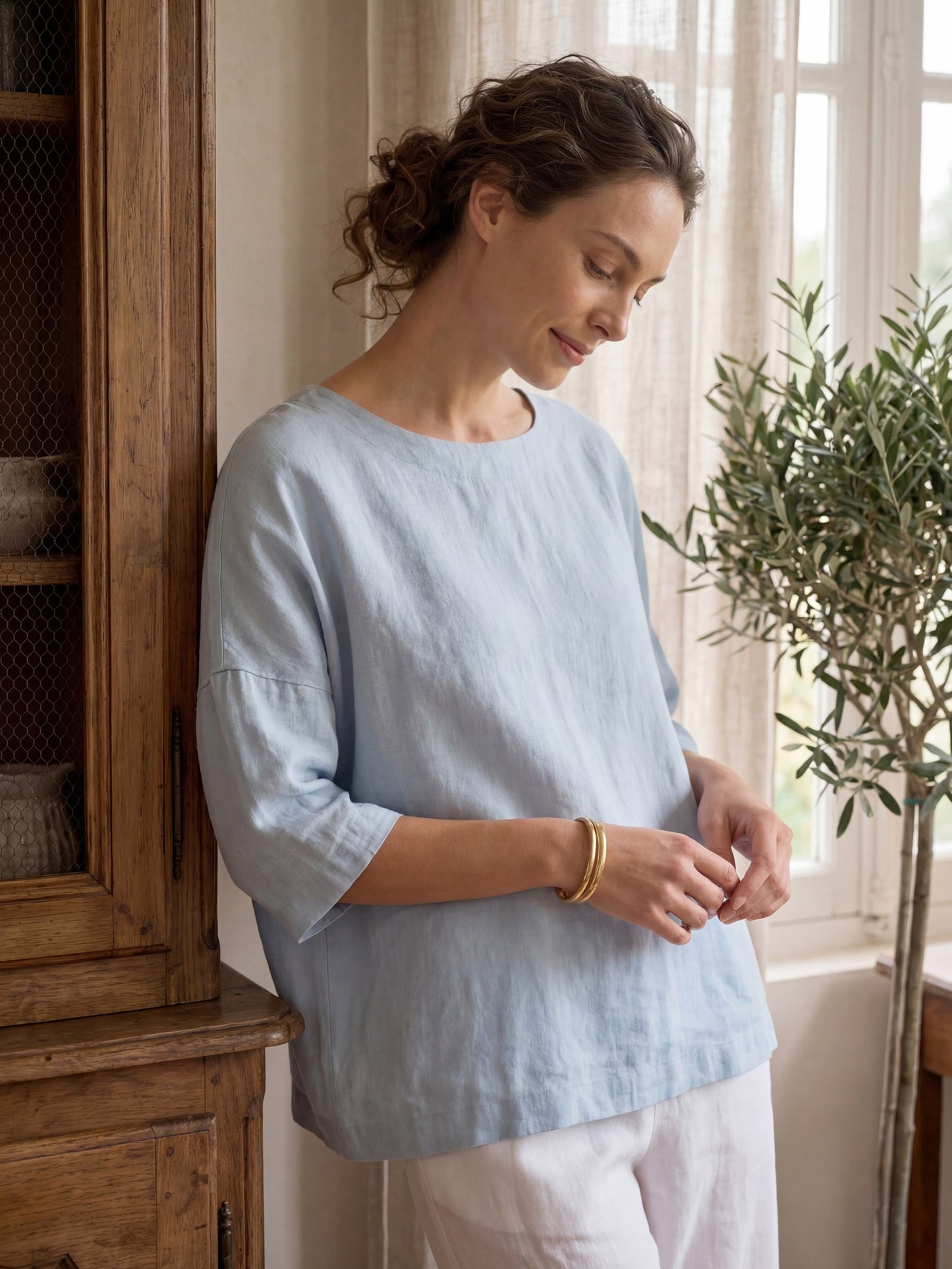 Sophia | Elegant Oversized Linen Blouse for Women 1