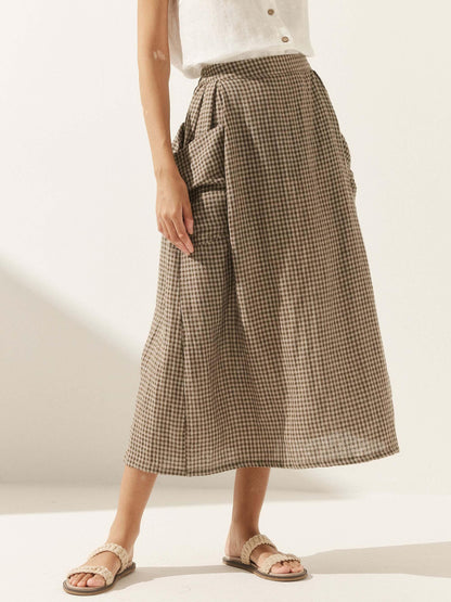 Sophie | Chic A-Line Midi Skirt with Pockets 0