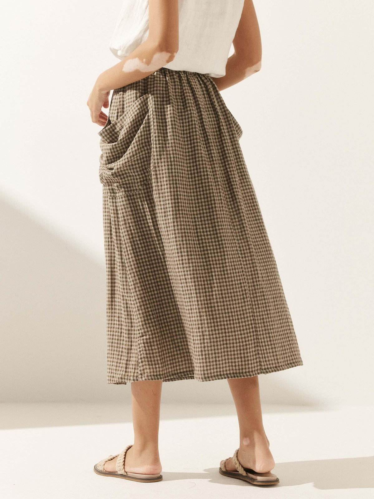Sophie | Chic A-Line Midi Skirt with Pockets 3