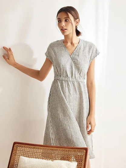 Sophie | Elegant A-Line Summer Dress in Striped Design 5