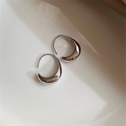 Stylish Golden Earrings 2
