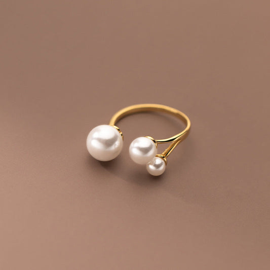 Three-Pearl Ring with Adjustable Band 1