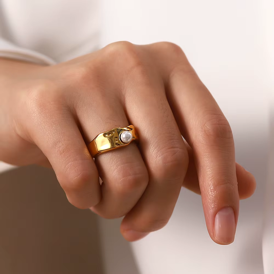 Timeless Natural Gold Pearl Ring 0
