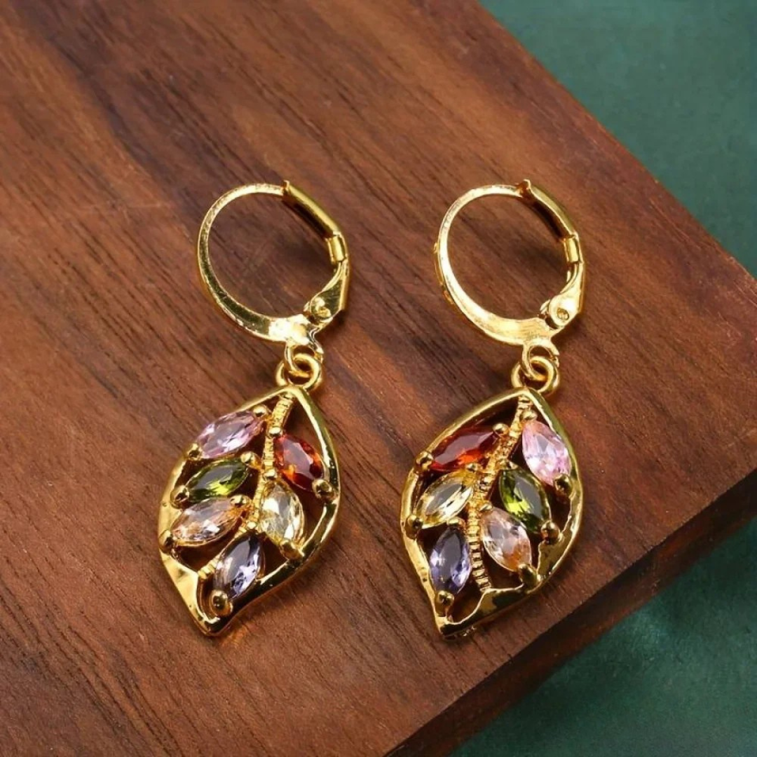 Vibrant Retro Gold Leaf Earrings 0