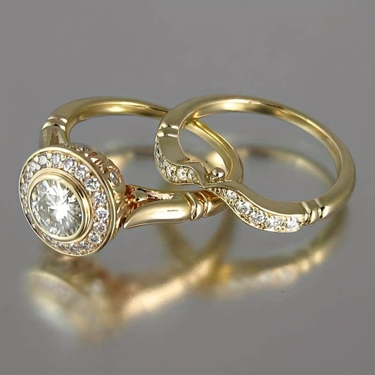 Vintage Gold and Zirconia Ring Collection 0