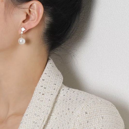 Vintage Silver Pearl Studs 1