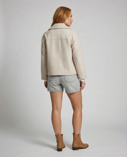 Women's short-cut, double-breasted jacket | EB 7