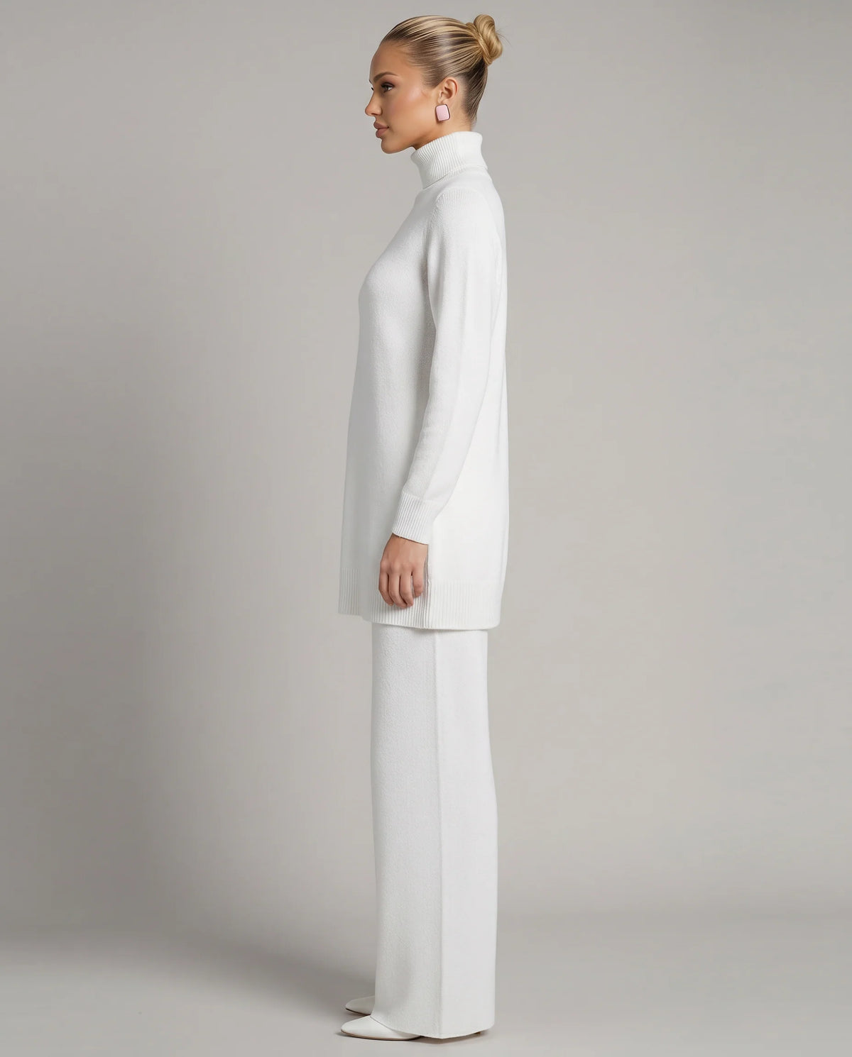 Wynna Knit Loungewear Set | Cozy Polyester, Relaxed Turtleneck & Wide-Leg Trousers 3