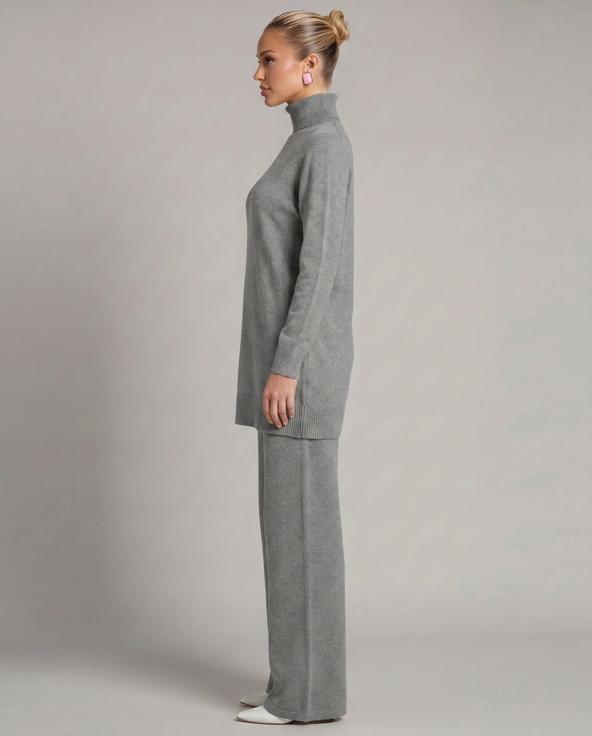 Wynna Knit Loungewear Set | Cozy Polyester, Relaxed Turtleneck & Wide-Leg Trousers 5